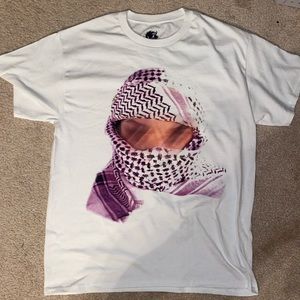 Rapper ‘Yeat’ White shirt (L)